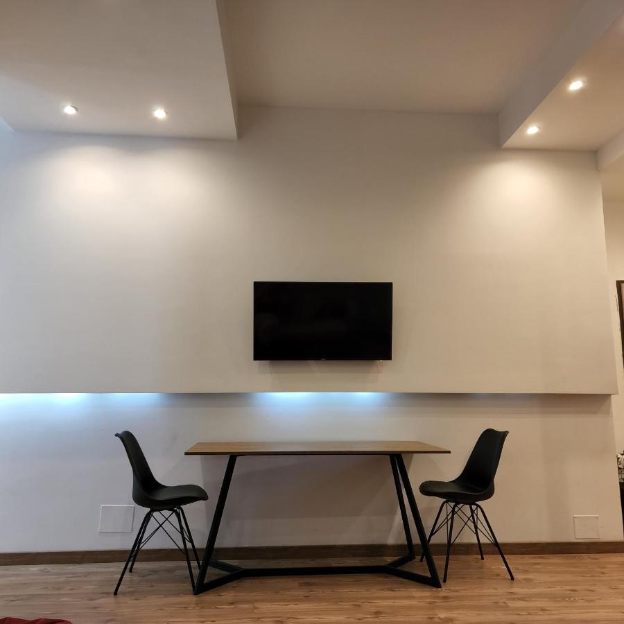 The Laurels - City Center Apartment Tirana Exterior photo